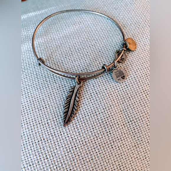 Alex and Ani feather adjustable bangle bracelet - Picture 1 of 4